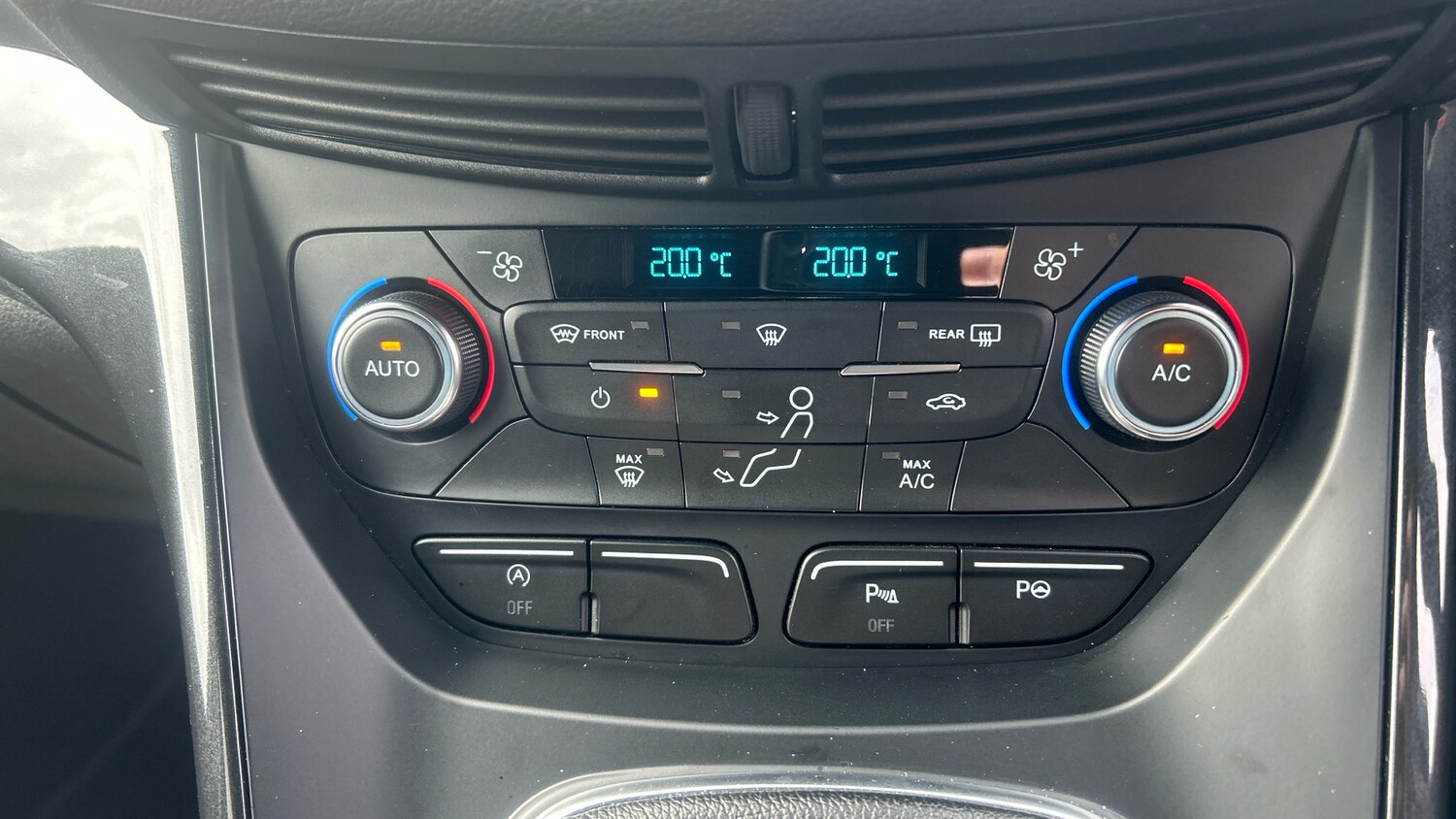 Used Ford Kuga 2018 for sale - 77487040: Photo 33