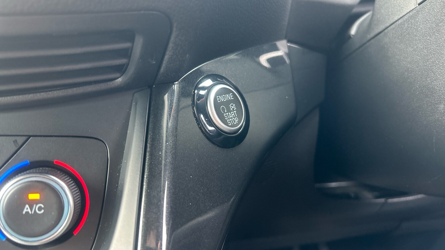 Used Ford Kuga 2018 for sale - 77487040: Photo 35