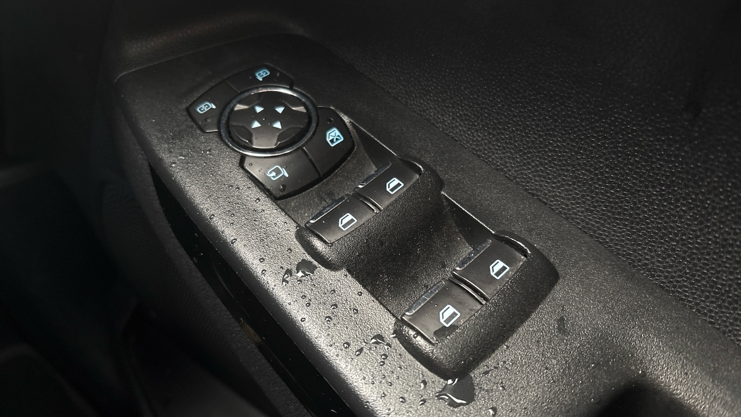 Used Ford Ecosport 2018 for sale - 77578101: Photo 24