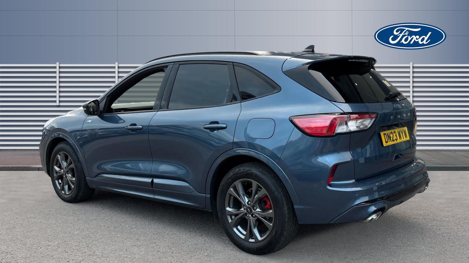 Used Ford Kuga 2023 for sale - 77052928: Photo 2