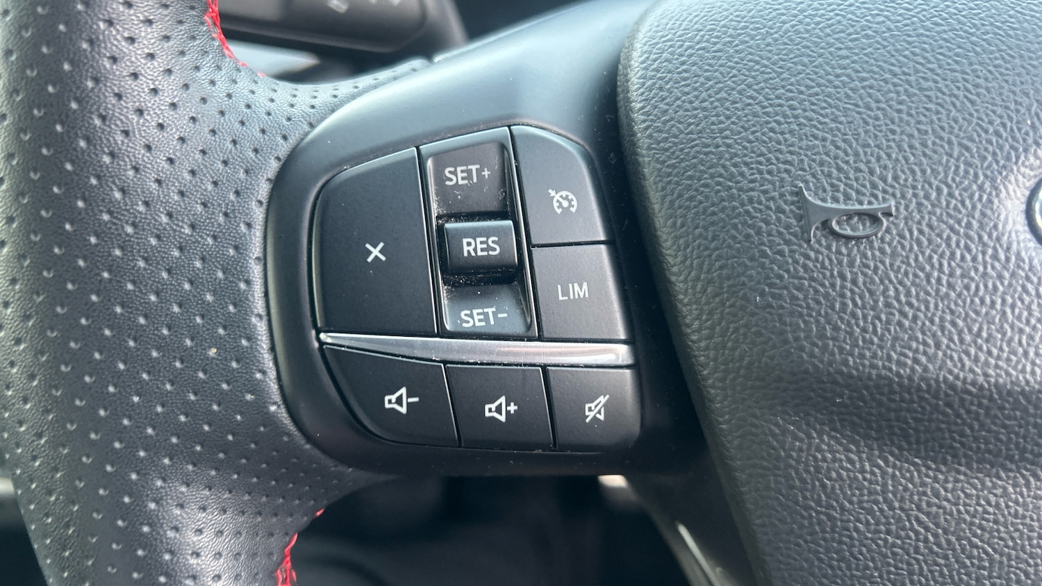 Used Ford Kuga 2023 for sale - 77775042: Photo 29