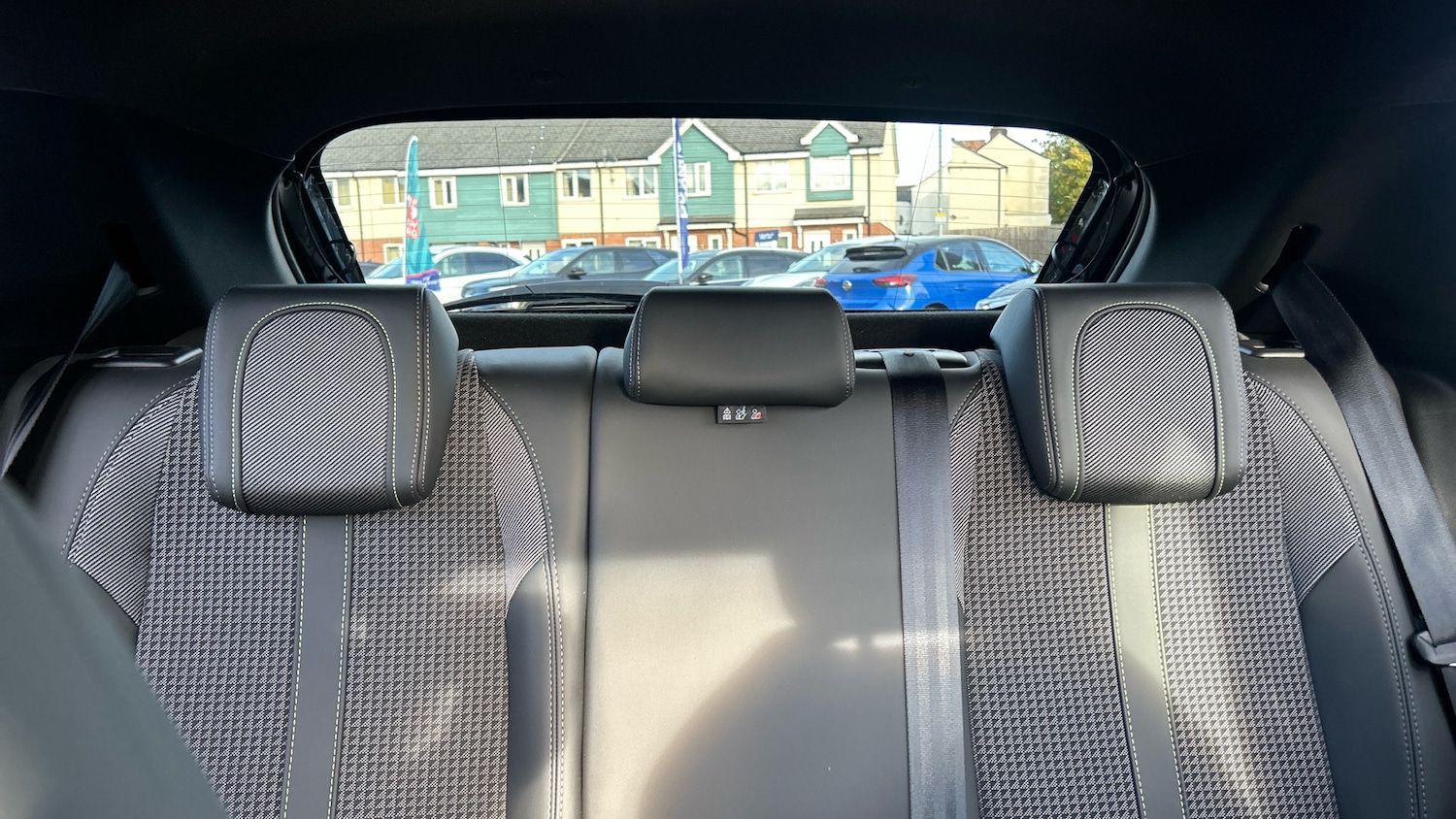 Used Peugeot 208 2022 for sale - 76375405: Photo 15