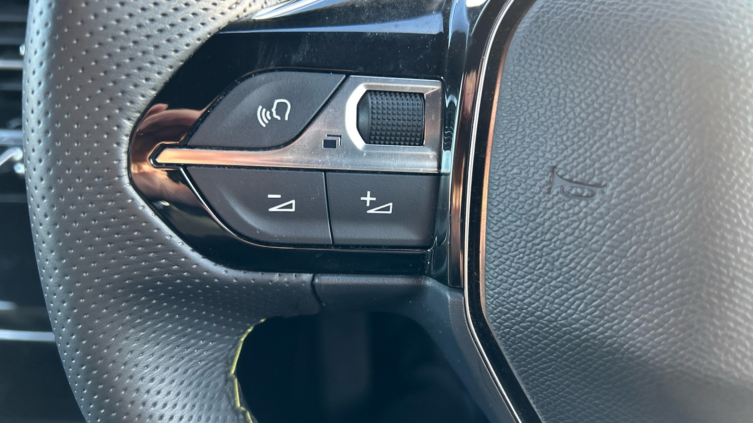 Used Peugeot 208 2022 for sale - 76375405: Photo 32