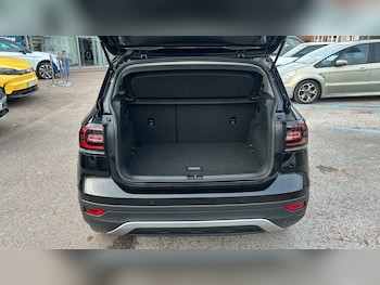 Used Volkswagen T-Cross 2023 for sale - 77591306: Photo