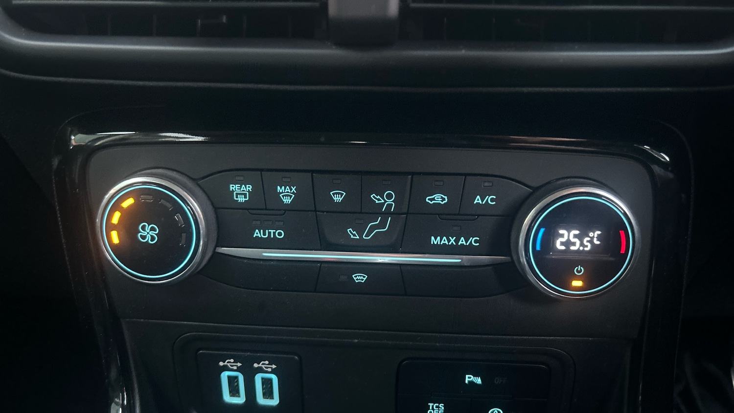 Used Ford Ecosport 2019 for sale - 76696912: Photo 41