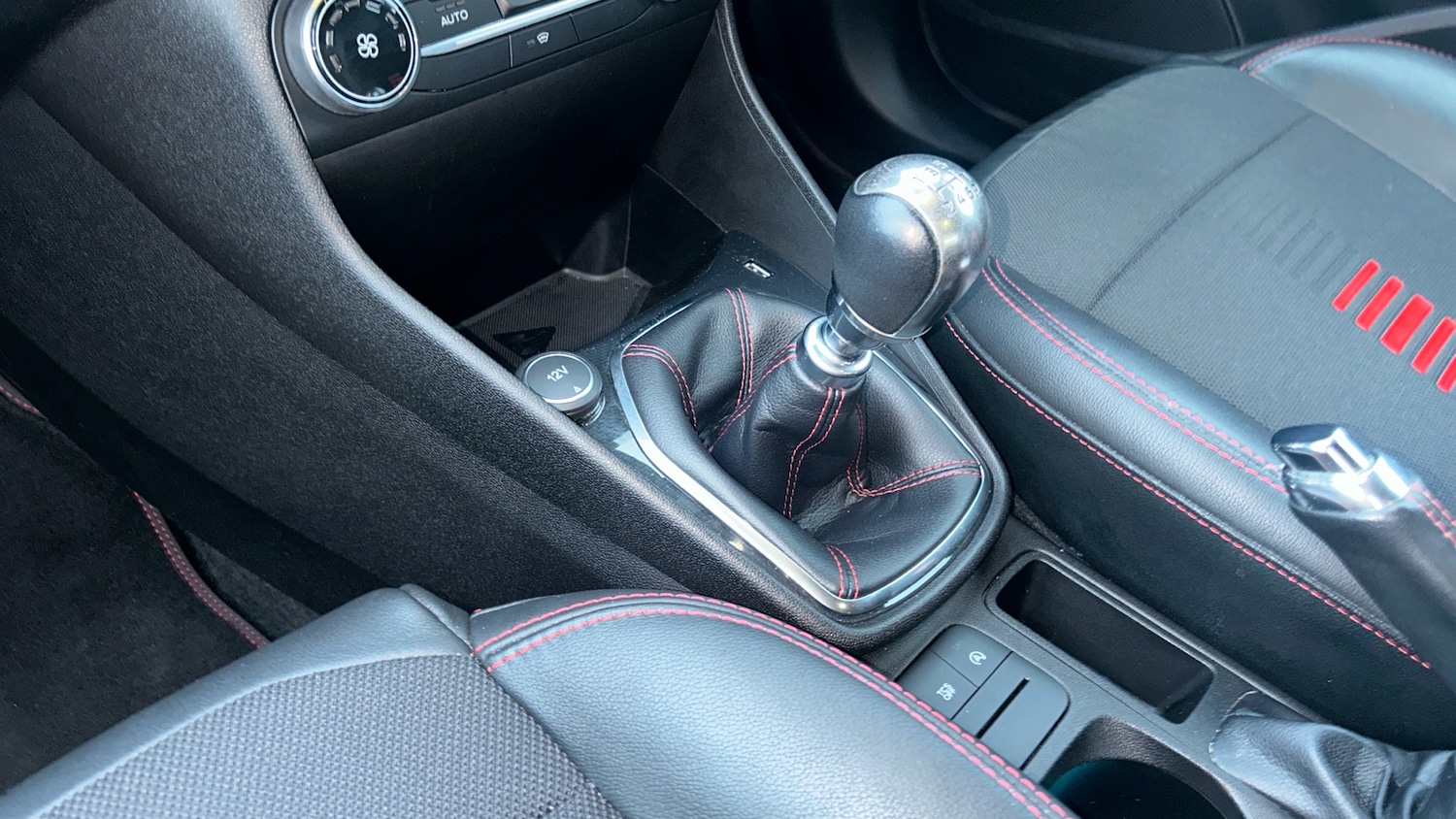 Used Ford Fiesta 2018 for sale - 77353567: Photo 13