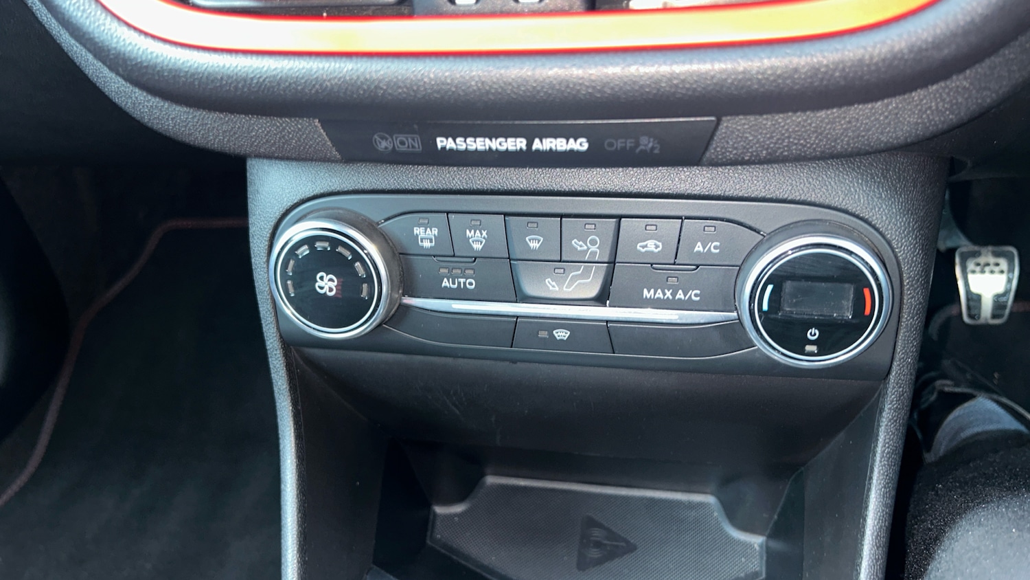 Used Ford Fiesta 2018 for sale - 77353567: Photo 28