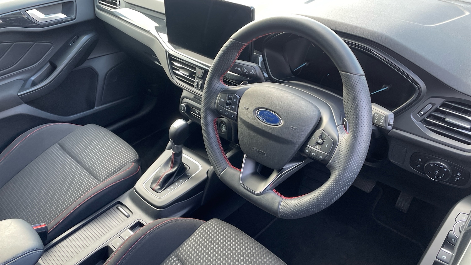 Used Ford Focus 2023 for sale - 77225695: Photo 11