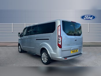 Used Ford Tourneo Custom 2019 for sale - 78962323: Photo