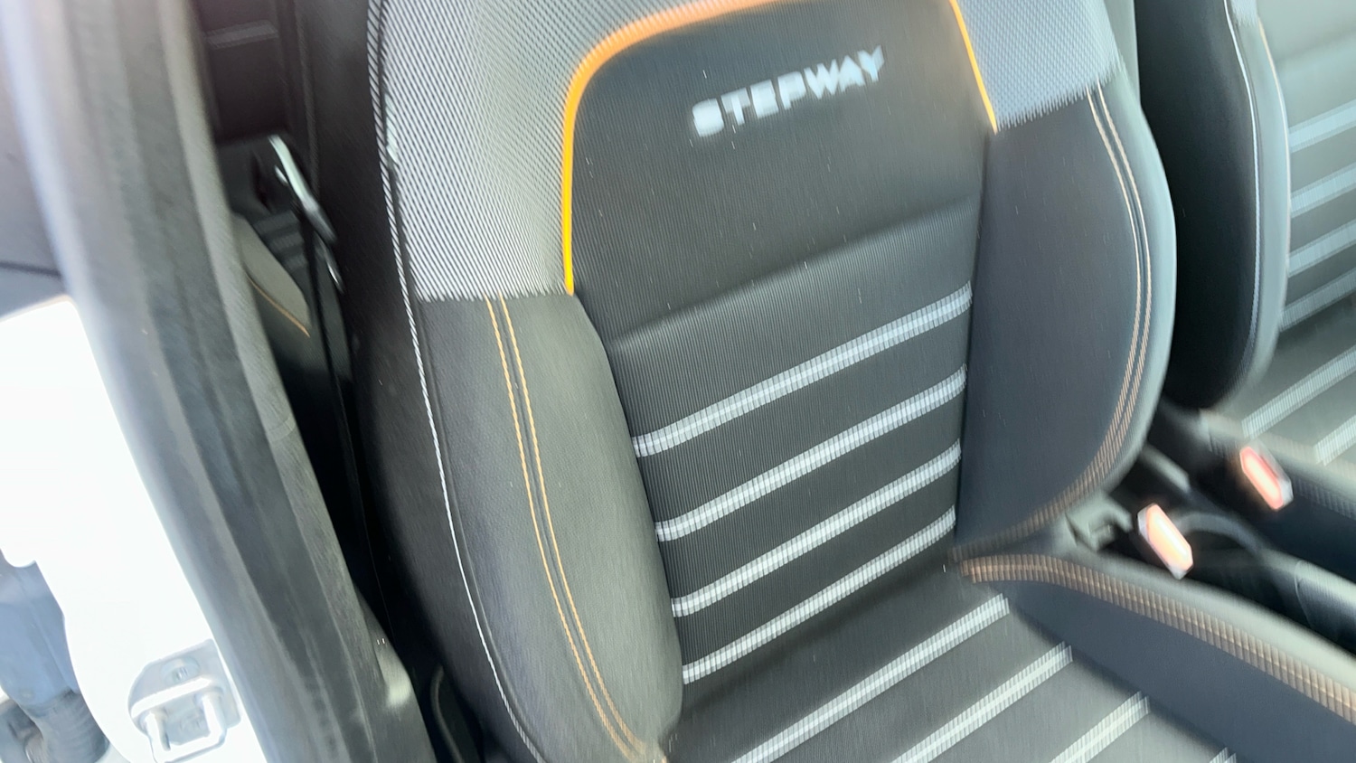 Used Dacia Sandero Stepway 2021 for sale - 76526448: Photo 25