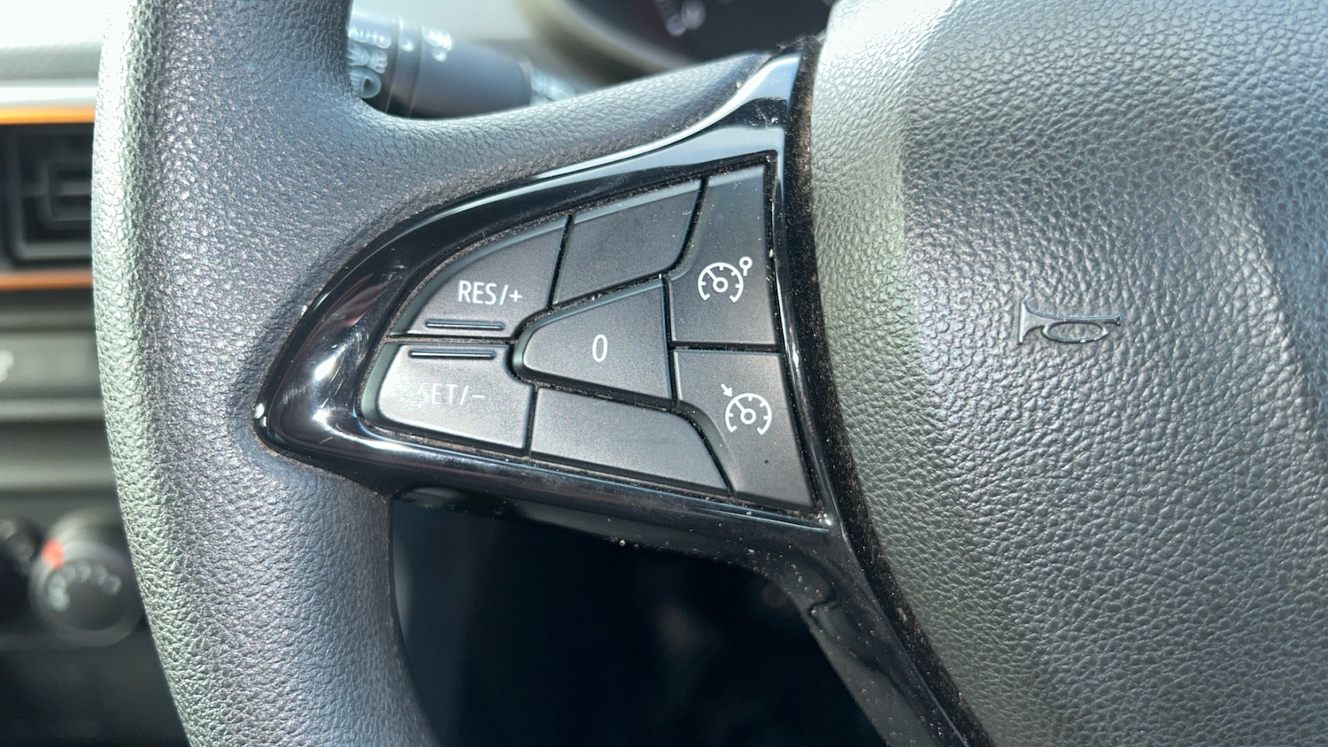 Used Dacia Sandero Stepway 2021 for sale - 76526448: Photo 33