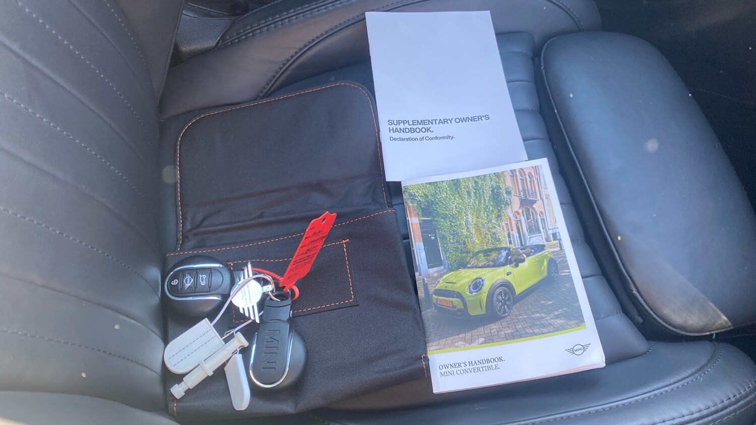 Used MINI Convertible 2021 for sale - 76932110: Photo 19