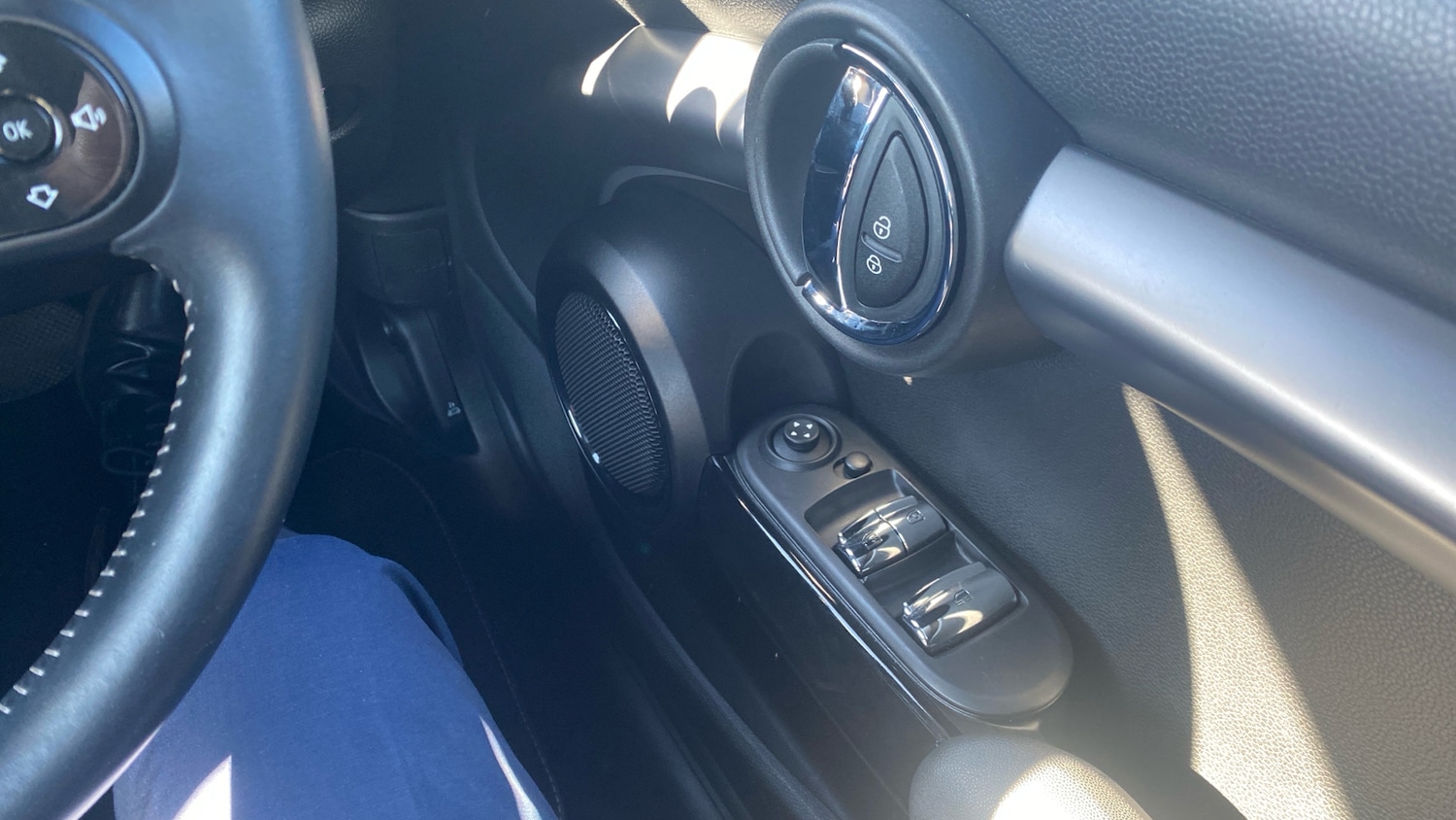 Used MINI Convertible 2021 for sale - 76932110: Photo 26