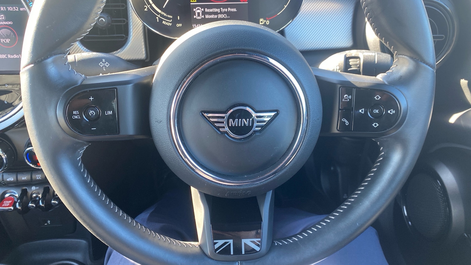 Used MINI Convertible 2021 for sale - 76932110: Photo 27