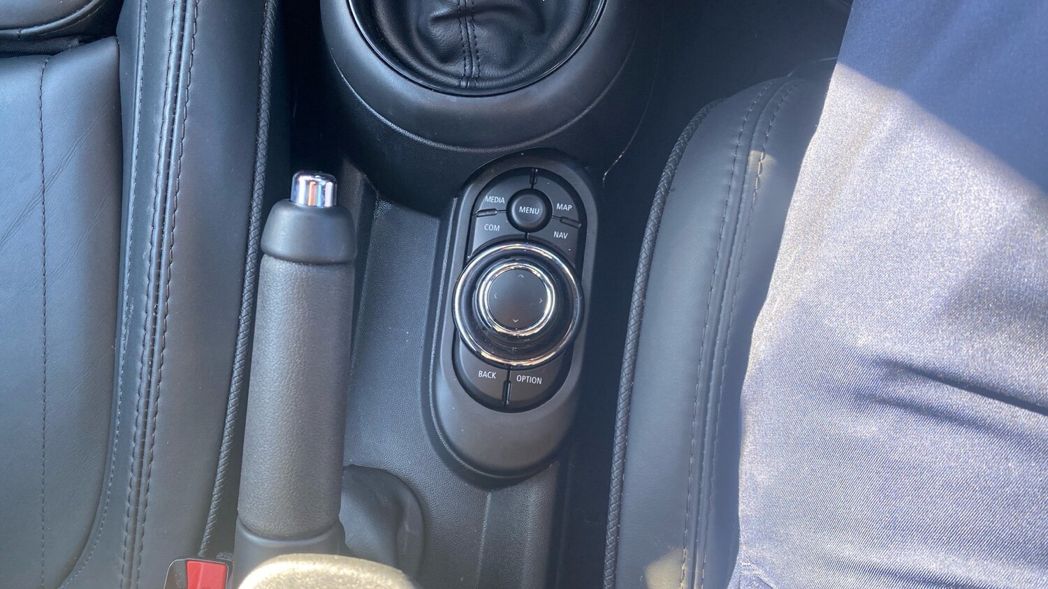 Used MINI Convertible 2021 for sale - 76932110: Photo 31