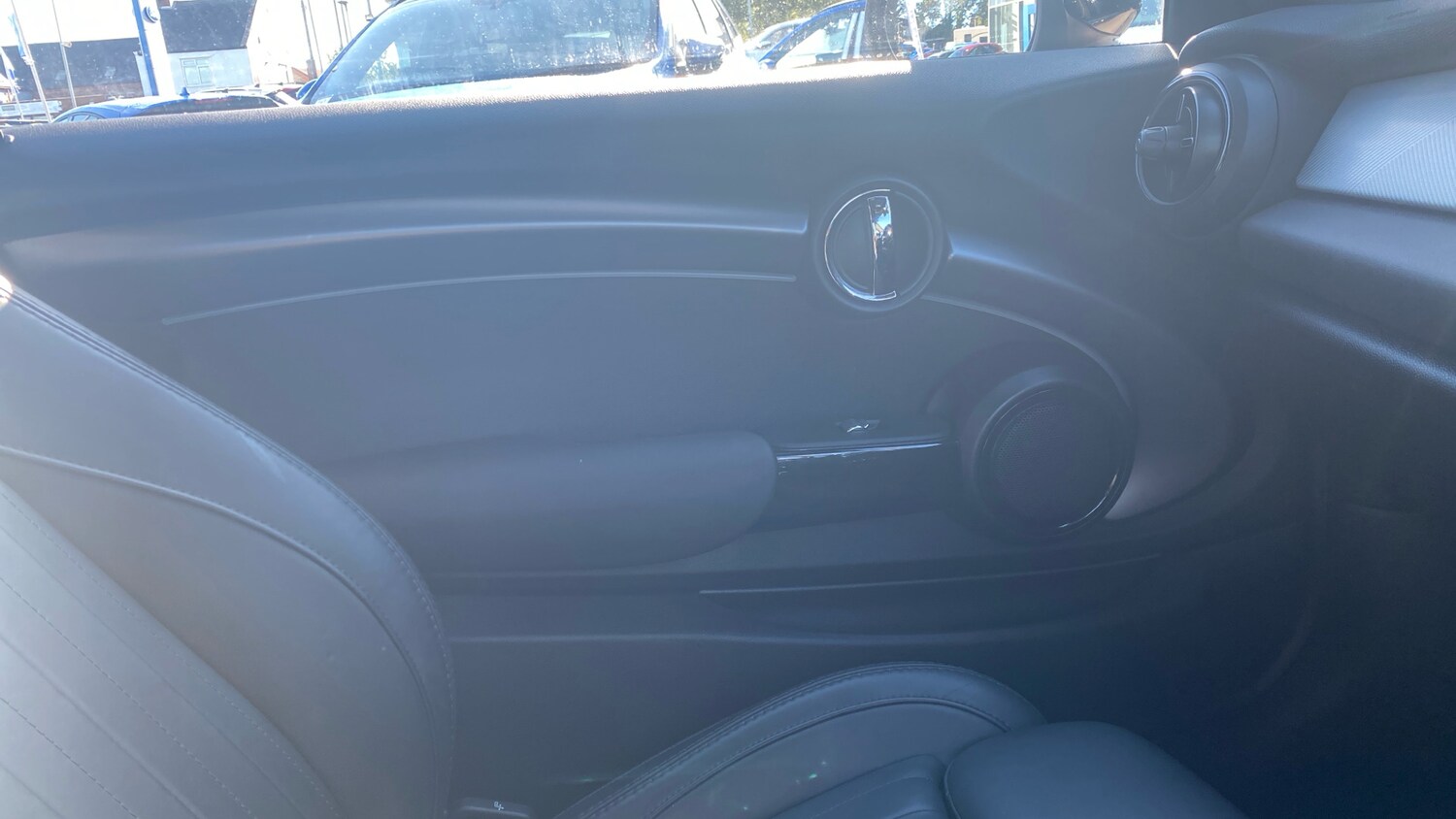 Used MINI Convertible 2021 for sale - 76932110: Photo 32