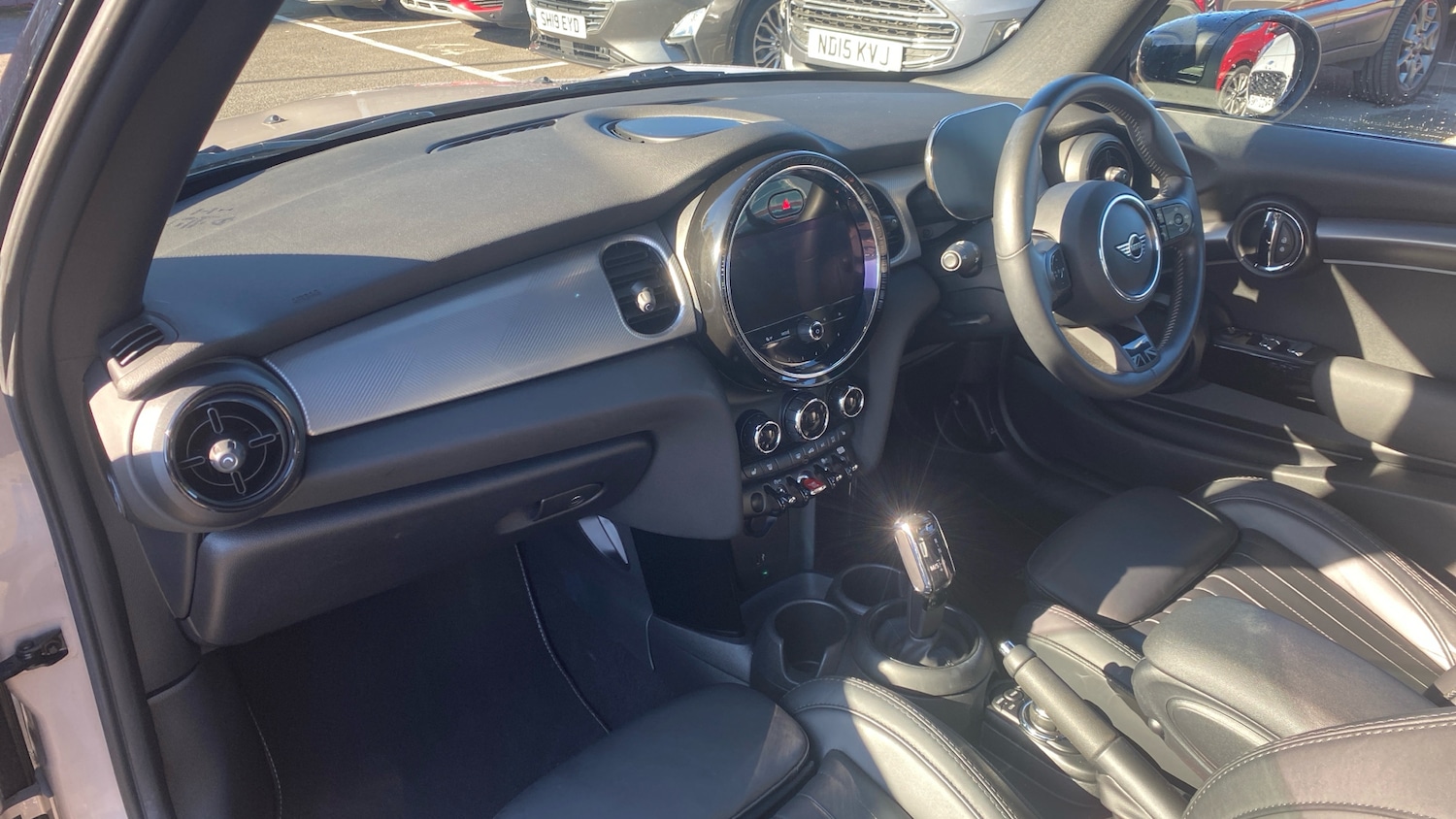 Used MINI Convertible 2021 for sale - 76932110: Photo 9