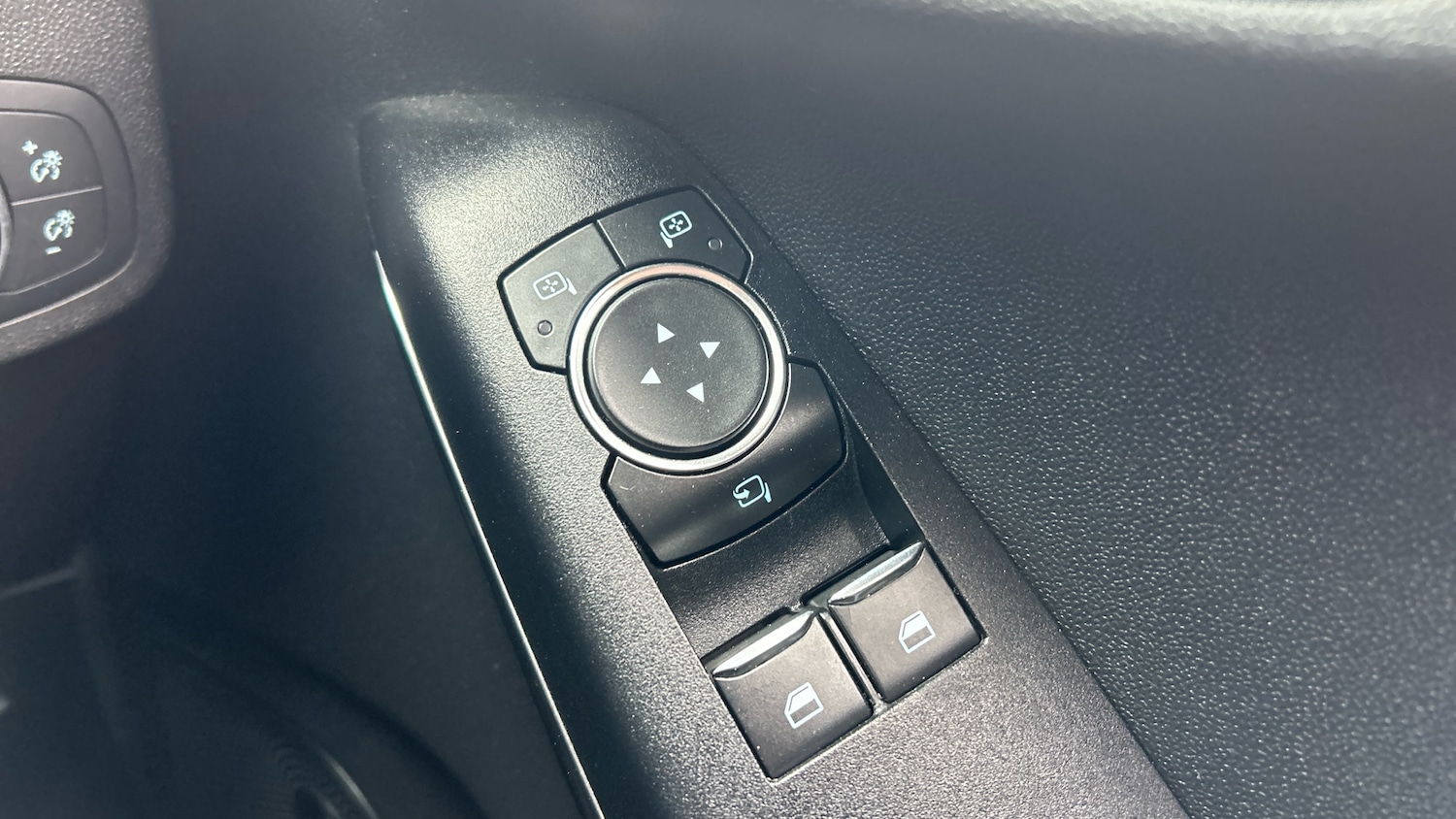 Used Ford Fiesta 2018 for sale - 76316331: Photo 23