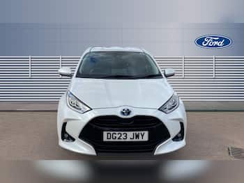 Used Toyota Yaris 2023 for sale - 79399094: Photo