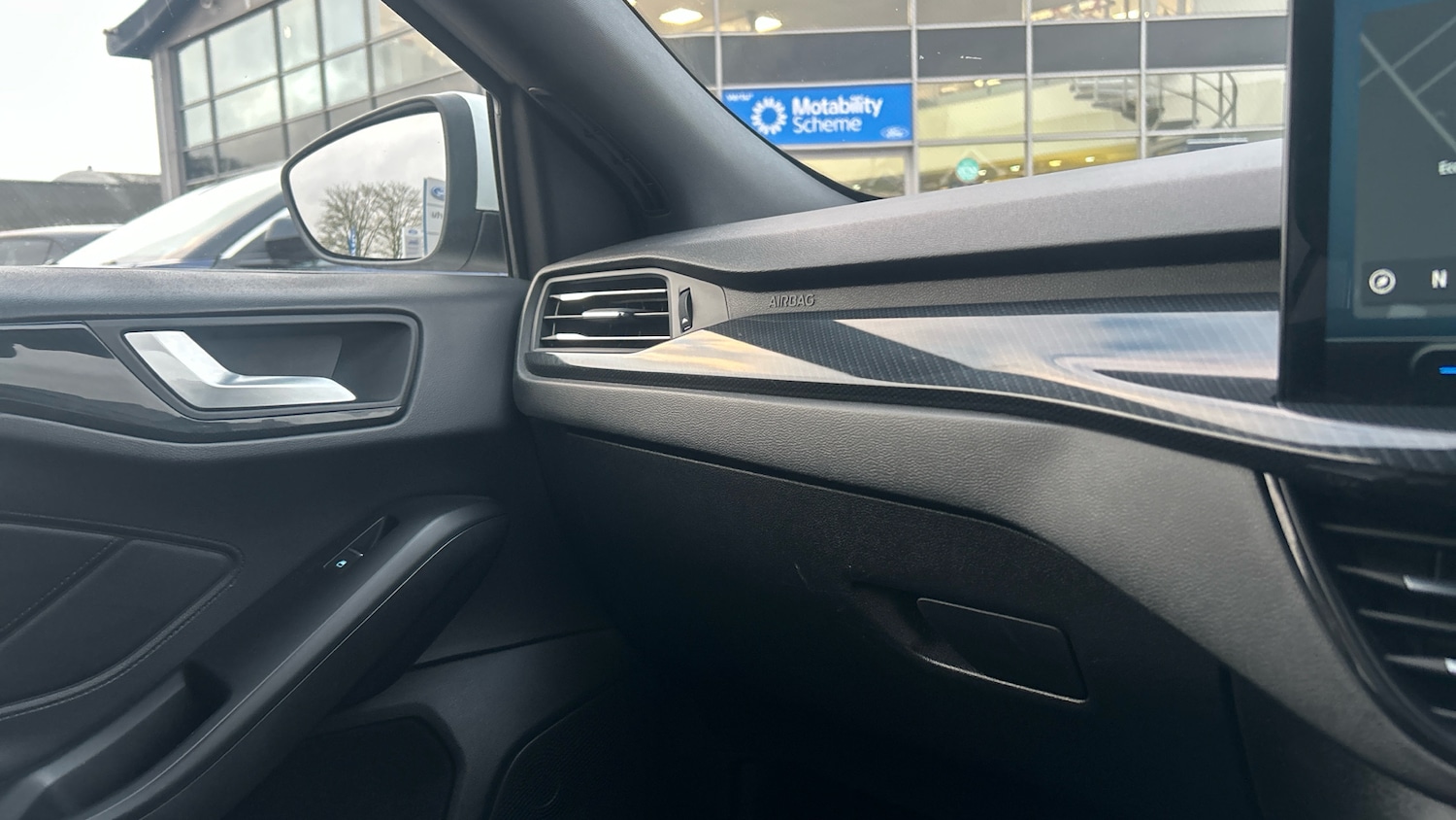 Used Ford Focus 2023 for sale - 76979721: Photo 17