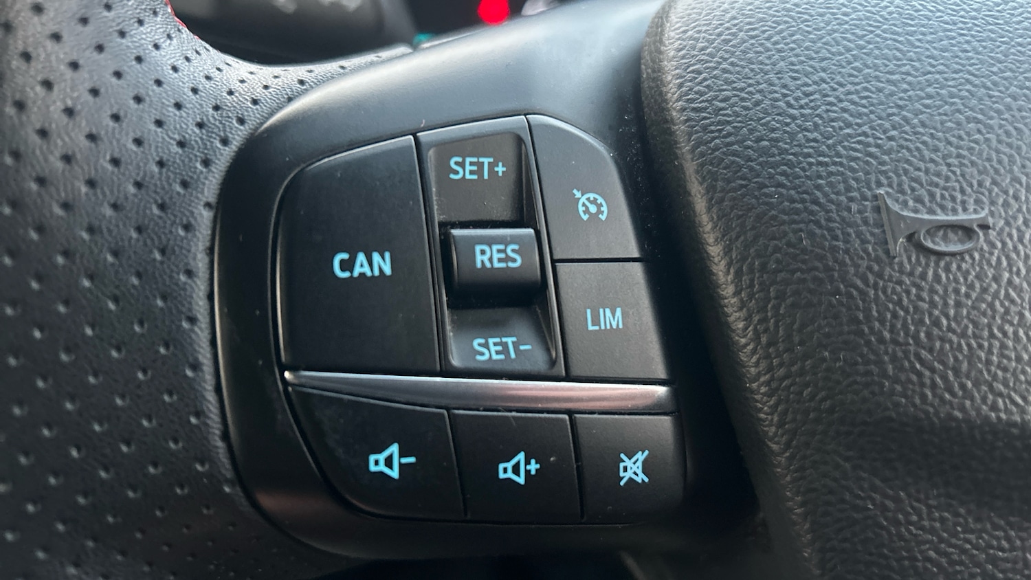 Used Ford Focus 2023 for sale - 76979721: Photo 31