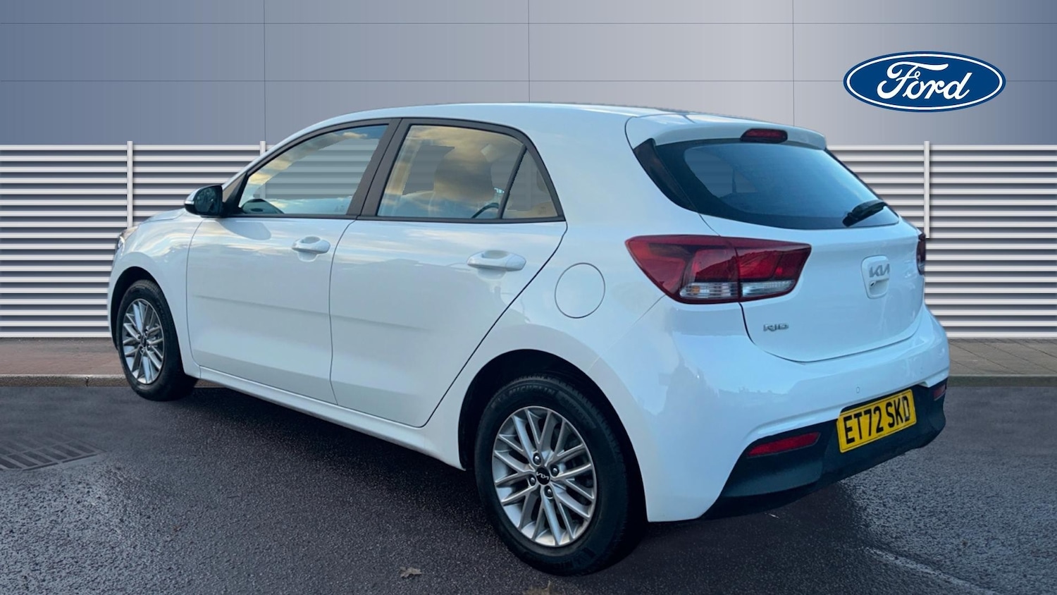 Used Kia Rio 2023 for sale - 76748354: Photo 2