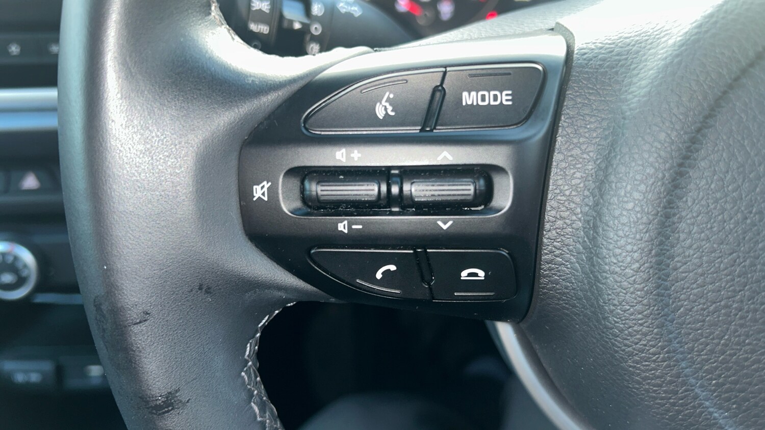 Used Kia Rio 2023 for sale - 76748354: Photo 32