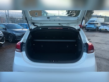 Used Kia Rio 2023 for sale - 76748354: Photo