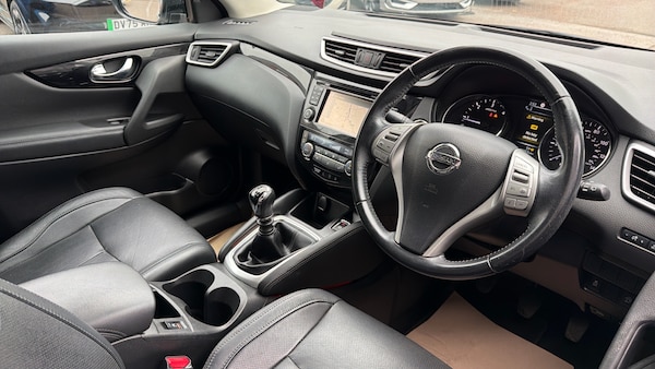 Used Nissan Qashqai 2017 for sale - 76298883: Photo 11