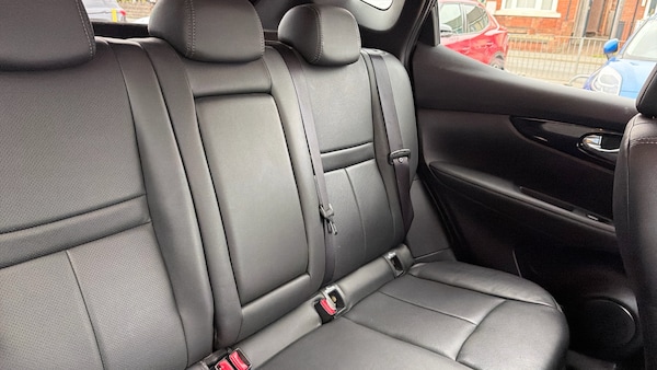 Used Nissan Qashqai 2017 for sale - 76298883: Photo 25