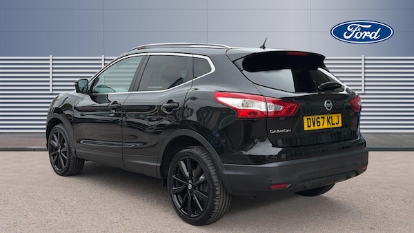 Used Nissan Qashqai 2017 for sale - 76298883: Photo 2
