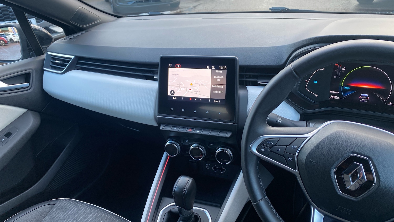 Used Renault Clio 2022 for sale - 77135636: Photo 14