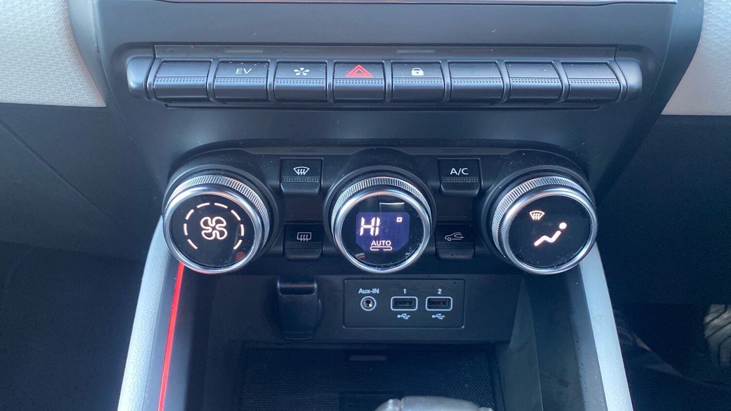 Used Renault Clio 2022 for sale - 77135636: Photo 28