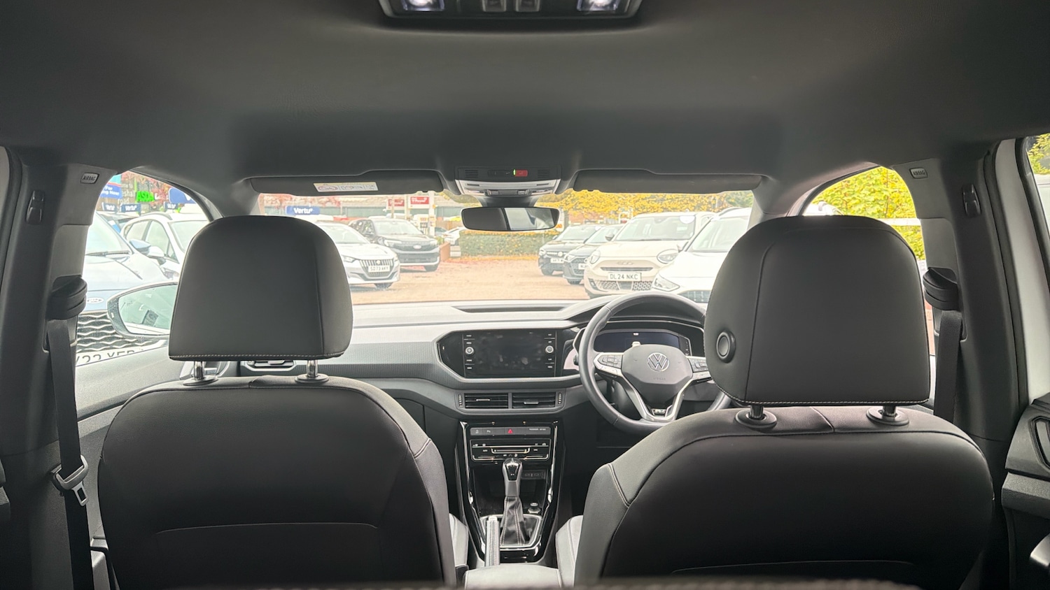 Used Volkswagen T-Cross 2022 for sale - 76319515: Photo 10