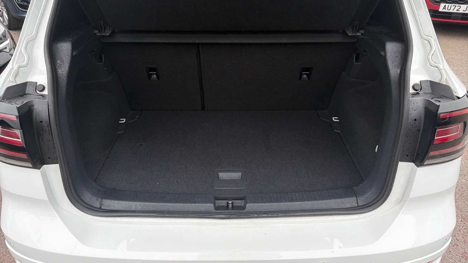 Used Volkswagen T-Cross 2022 for sale - 76319515: Photo 4