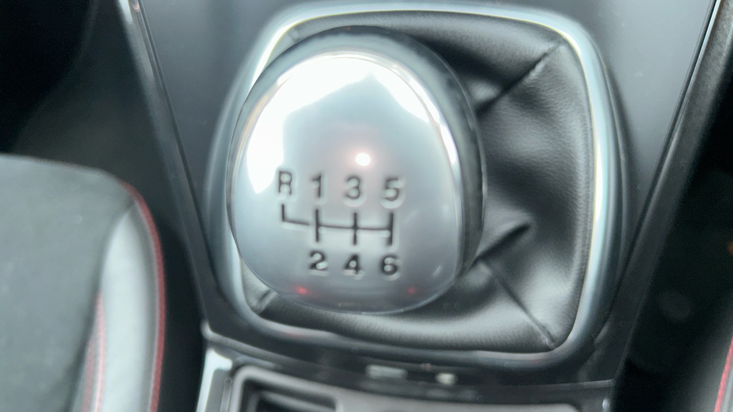 Used Ford Kuga 2018 for sale - 76391208: Photo 29