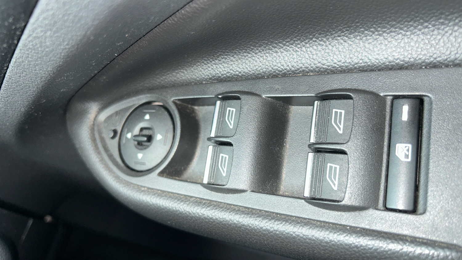 Used Ford Kuga 2018 for sale - 76391208: Photo 36