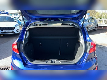 Used Ford Fiesta 2018 for sale - 78162384: Photo