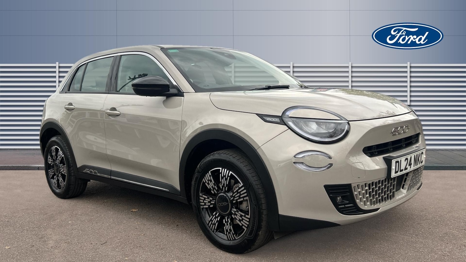 Used Fiat 600 2024 for sale - 76311340: Photo 1