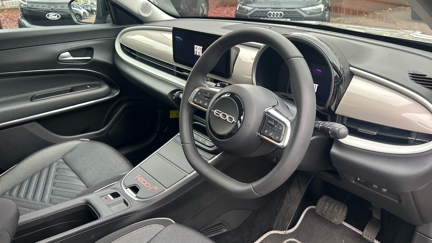 Used Fiat 600 2024 for sale - 76311340: Photo 11