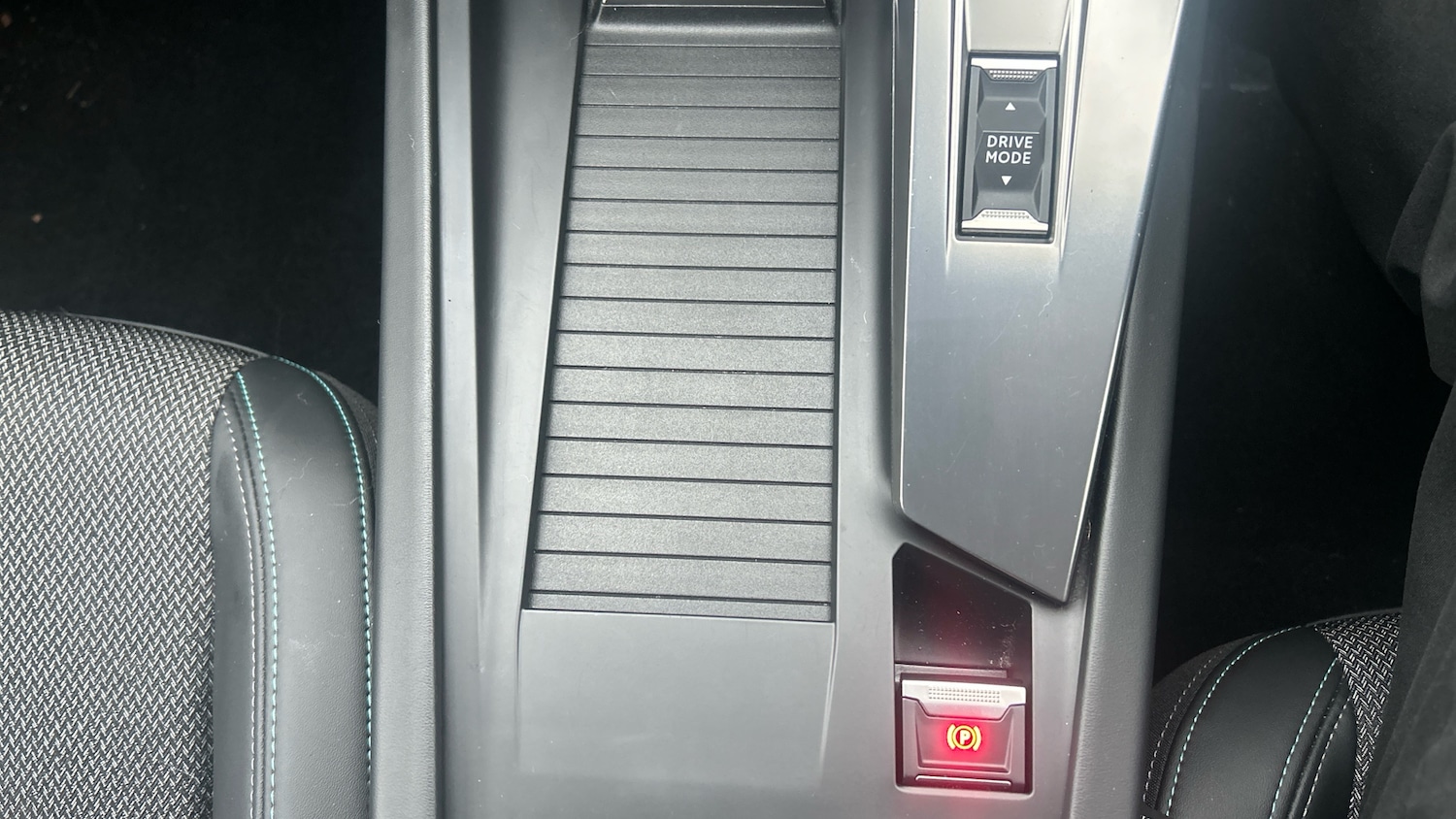 Used Peugeot 308 2022 for sale - 77220252: Photo 34