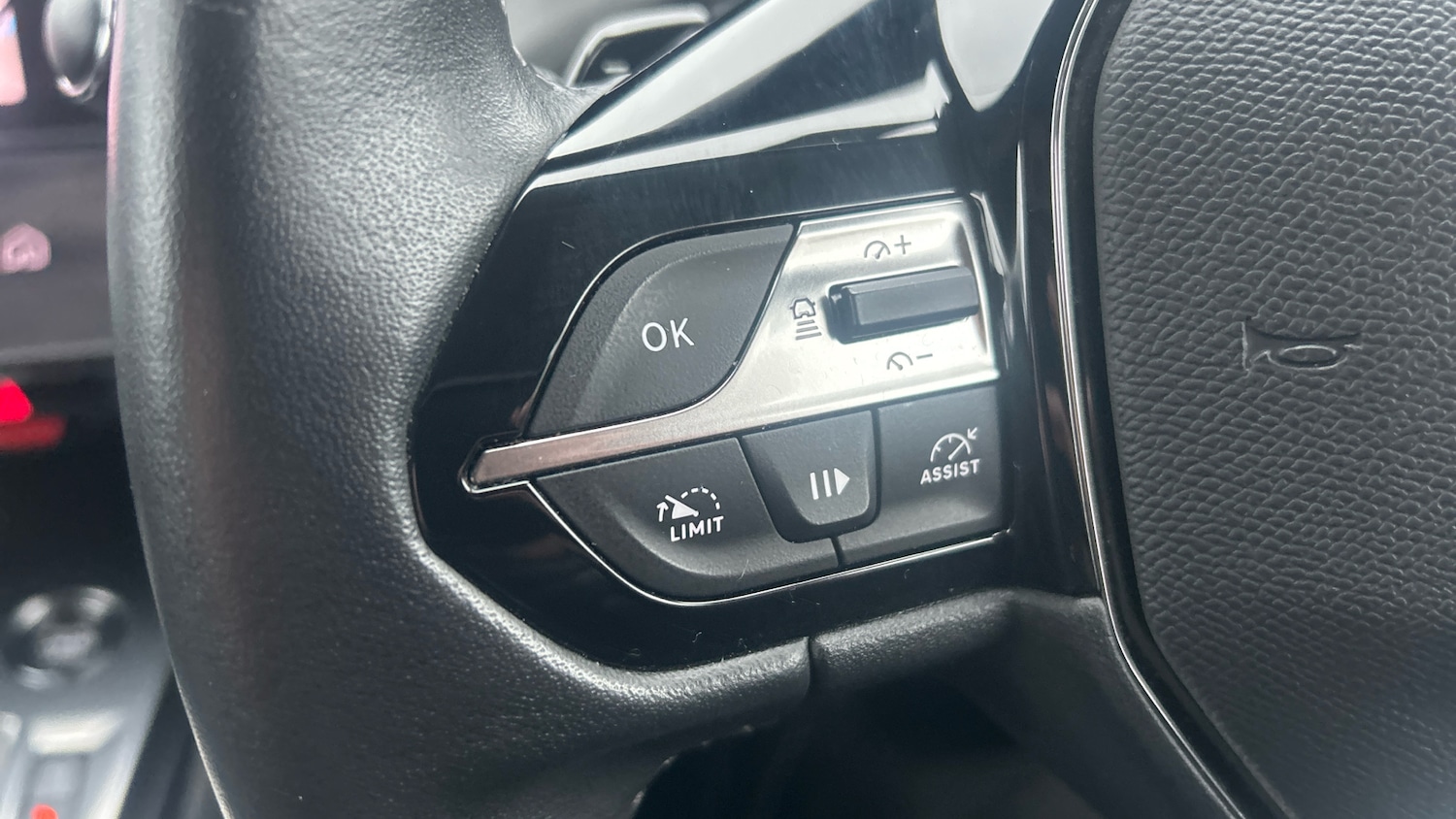 Used Peugeot 308 2022 for sale - 77220252: Photo 39