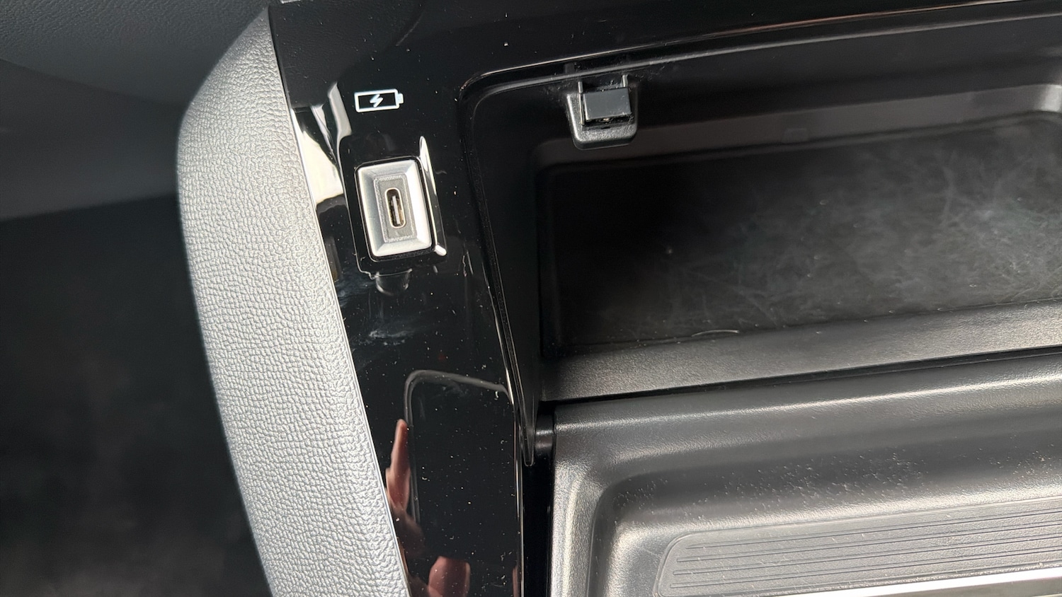 Used Peugeot 2008 2023 for sale - 76352398: Photo 32