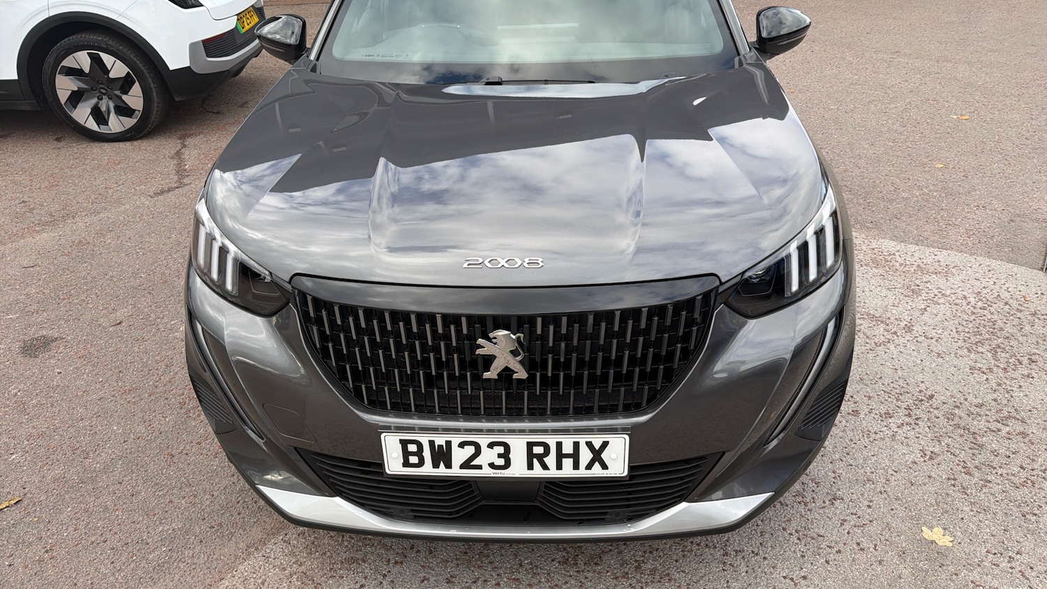 Used Peugeot 2008 2023 for sale - 76352398: Photo 8