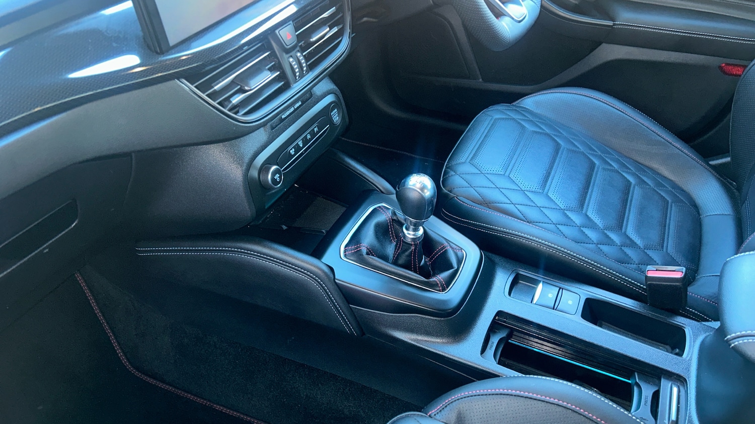 Used Ford Focus 2022 for sale - 77113299: Photo 12