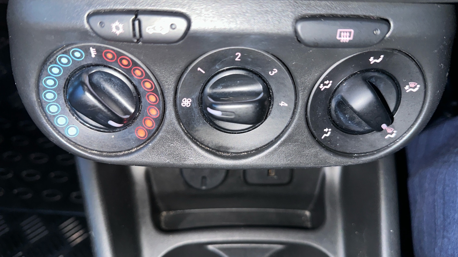 Used Vauxhall Corsa 2018 for sale - 77578103: Photo 26