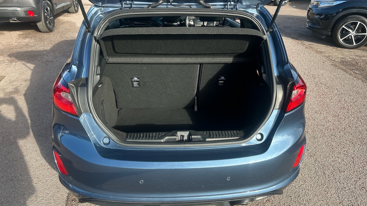 Used Ford Fiesta 2022 for sale - 76403169: Photo 4