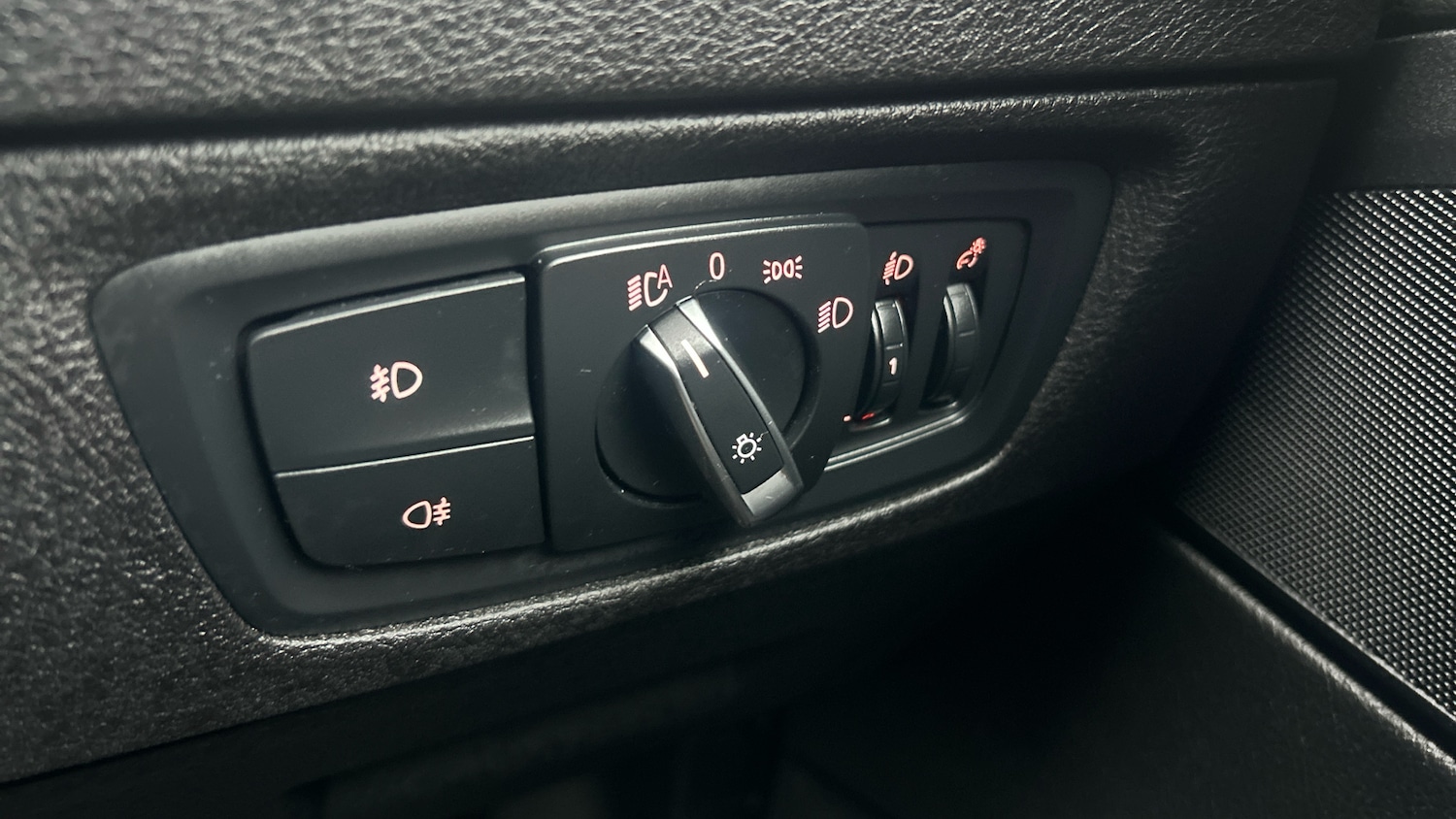 Used BMW 1 Series 2018 for sale - 76979308: Photo 31