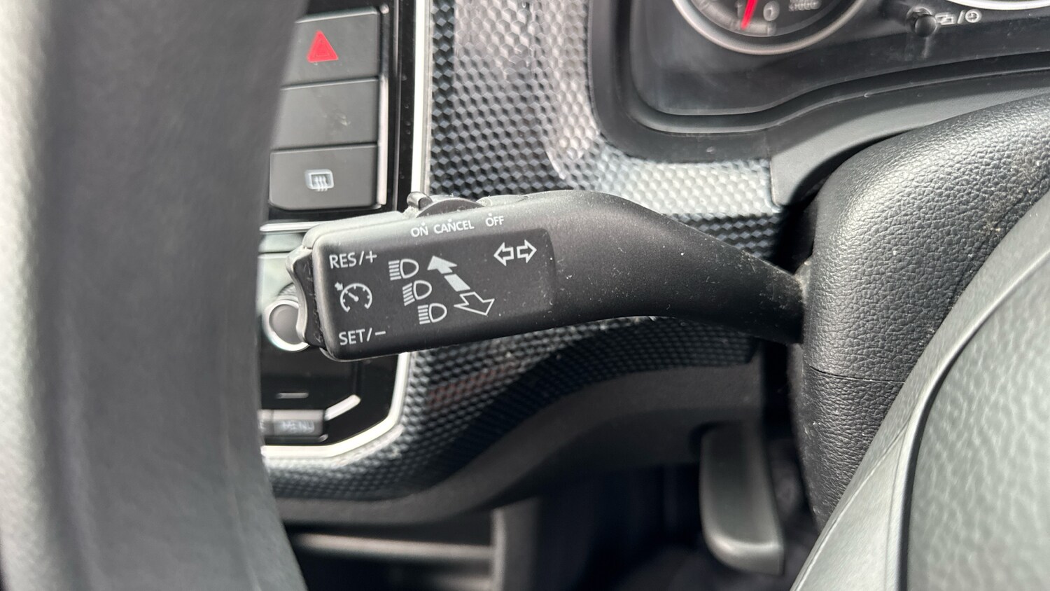 Used Volkswagen up! 2018 for sale - 77830428: Photo 24