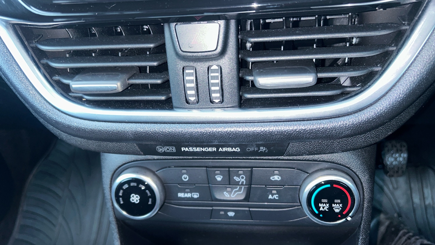 Used Ford Fiesta 2017 for sale - 77258731: Photo 31